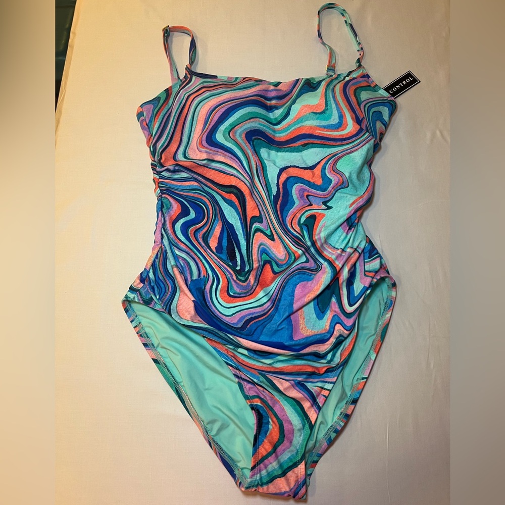 La Blanca one piece swimsuit NWT size 12